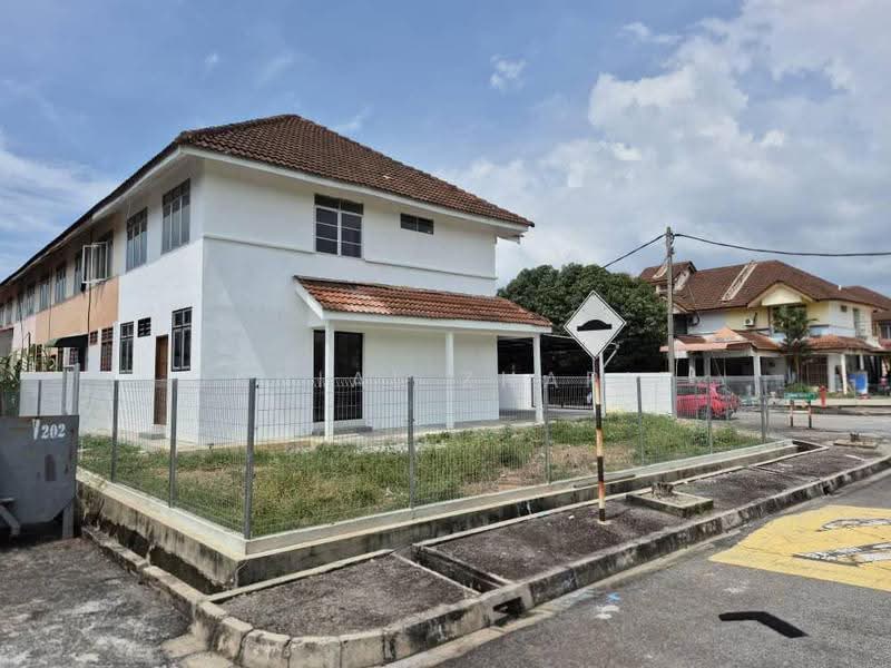 Rumah Teres 2-Tingkat untuk Dijual di Bandar Cassia (Batu Kawan) - Danial Zharif - Exterior - PropertyGuru.com.my