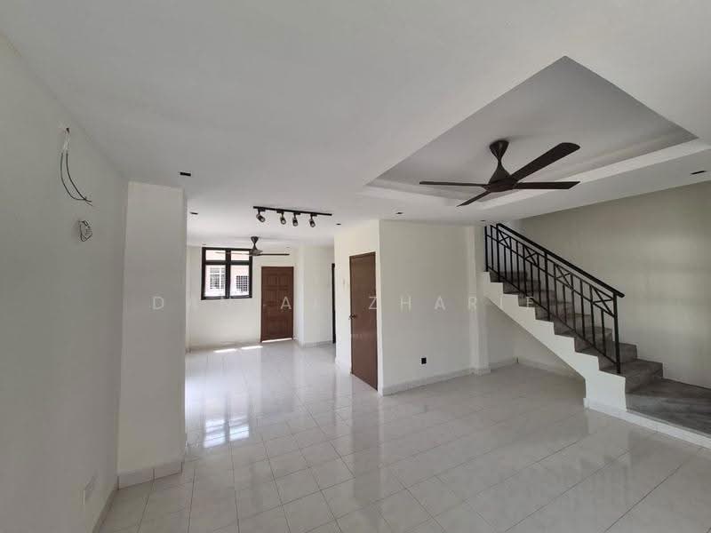 Rumah Teres 2-Tingkat untuk Dijual di Bandar Cassia (Batu Kawan) - Danial Zharif - Living Room - PropertyGuru.com.my
