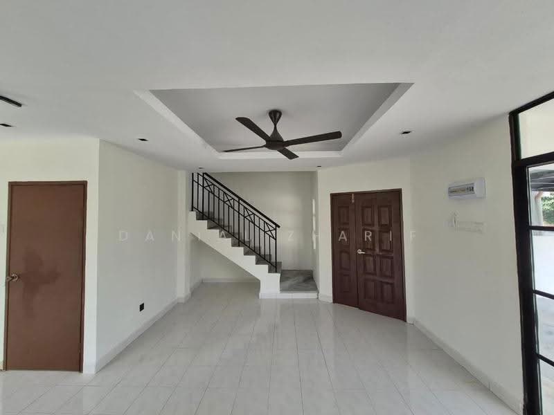 Rumah Teres 2-Tingkat untuk Dijual di Bandar Cassia (Batu Kawan) - Danial Zharif - Living Room - PropertyGuru.com.my
