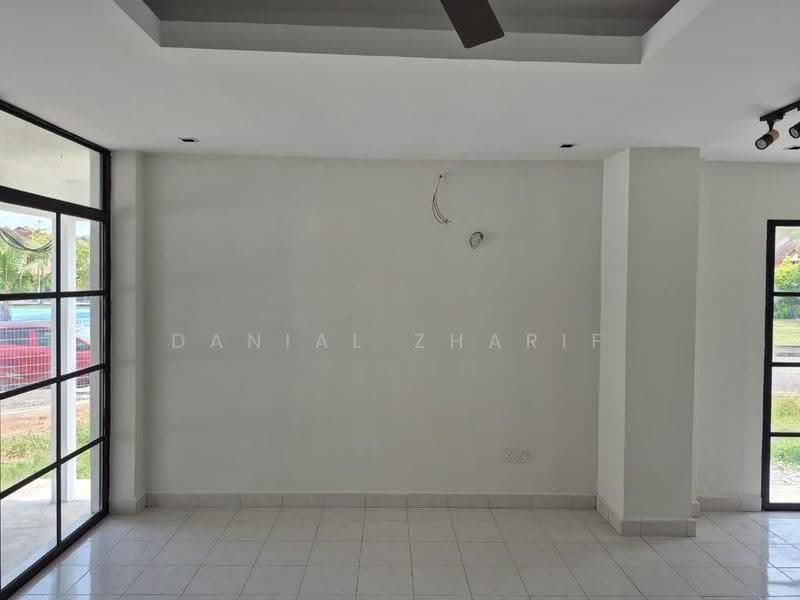 Rumah Teres 2-Tingkat untuk Dijual di Bandar Cassia (Batu Kawan) - Danial Zharif - Living Room - PropertyGuru.com.my