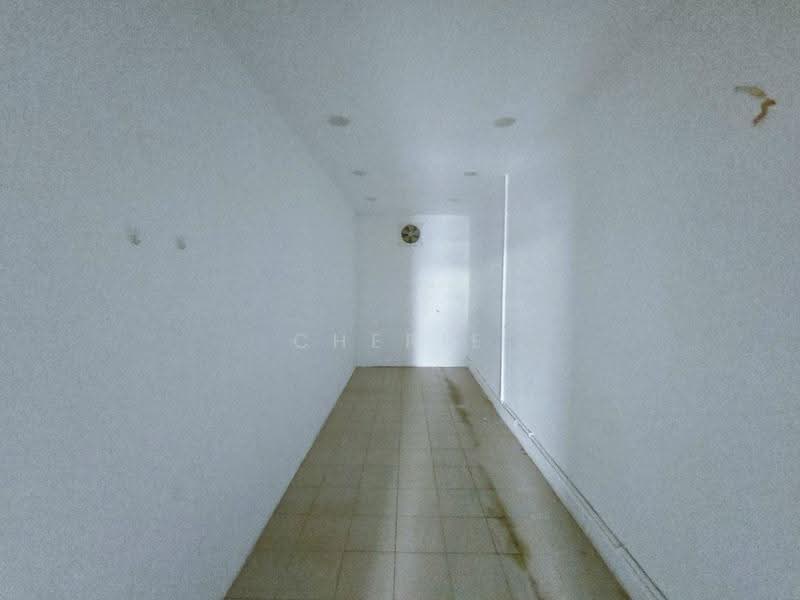Shop for Rent in Kuala Kangsar (Perak) - Cherie Chong - Interior - PropertyGuru.com.my