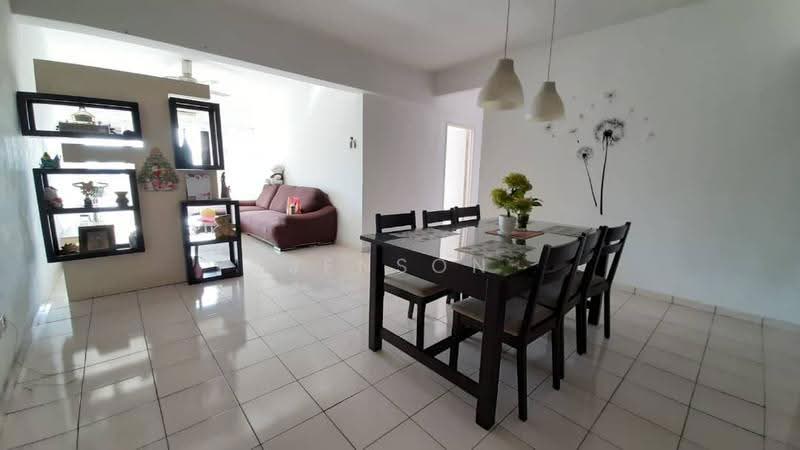 Pangsapuri untuk Dijual di Pelangi Heights - Jenson Low - Living Room - PropertyGuru.com.my