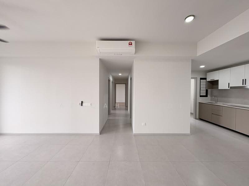 Service Residence for Rent at Melawati : Park One - Afiqah zaidi - Corridor - PropertyGuru.com.my