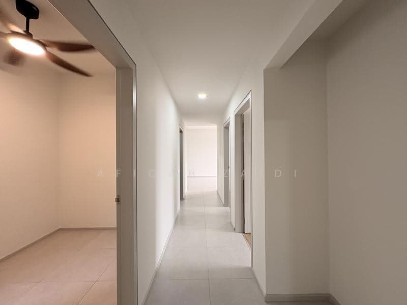 Service Residence for Rent at Melawati : Park One - Afiqah zaidi - Corridor - PropertyGuru.com.my