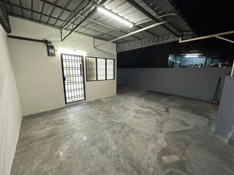 Rumah Teres 1-Tingkat untuk Disewa di Taman Puteri Wangsa (Ulu Tiram) - Bee Bee - PropertyGuru.com.my