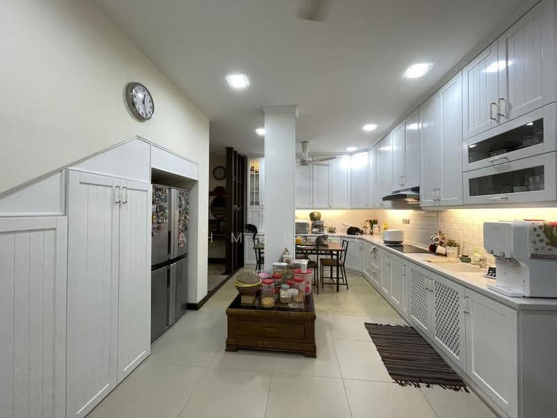 Bungalow House for Sale in Bandar Baru Bangi (Selangor) - Ahmed JL - Kitchen - PropertyGuru.com.my