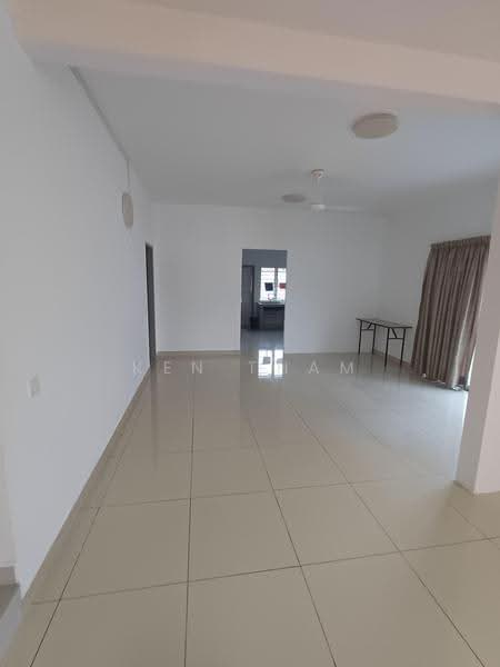 2-storey Terraced House for Rent in S2 Heights (Seremban 2) - Ken Tham - Living Room - PropertyGuru.com.my
