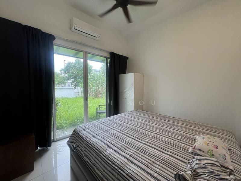 Rumah Teres 2-Tingkat untuk Disewa di Bandar Rimbayu (Telok Panglima Garang) - Miki You - Bedroom - PropertyGuru.com.my