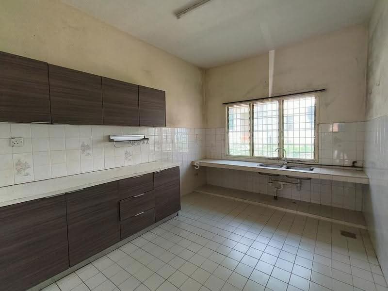 Rumah Teres untuk Dijual di Usj 4 (Subang Jaya) - TS Low - Kitchen - PropertyGuru.com.my