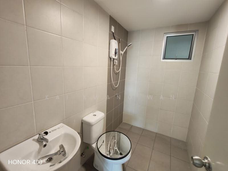 Kondominium untuk Disewa di Vista Harmoni Residences - Kai kwang Wan - Bathroom - PropertyGuru.com.my