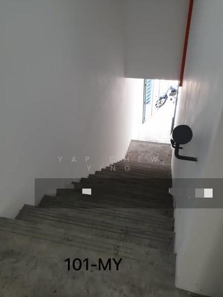 Kedai untuk Dijual di Bandar Botanic (Klang) - Yap Chew Ying - Corridor - PropertyGuru.com.my