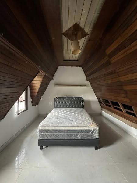 Bungalow House untuk Dijual di Kampung Tunku (Petaling Jaya) - Firdaus Husin - PropertyGuru.com.my
