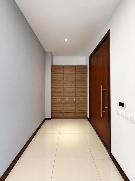 Rumah Berkembar untuk Dijual di Eco Sanctuary (Telok Panglima Garang) - Chris Lee - Entrance - PropertyGuru.com.my