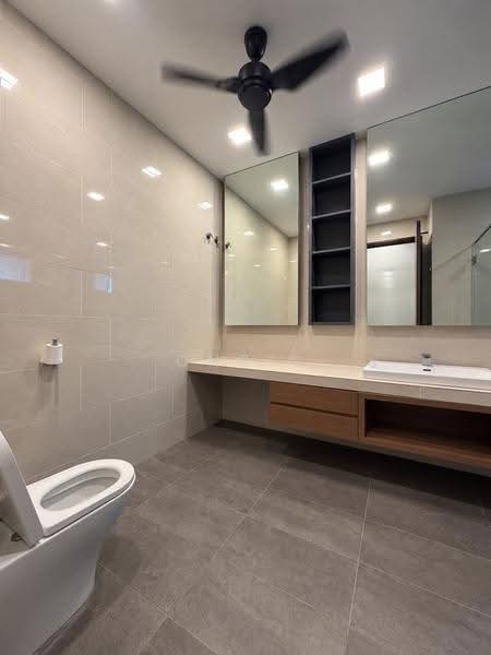 Rumah Berkembar untuk Dijual di Eco Sanctuary (Telok Panglima Garang) - Chris Lee - Bathroom - PropertyGuru.com.my