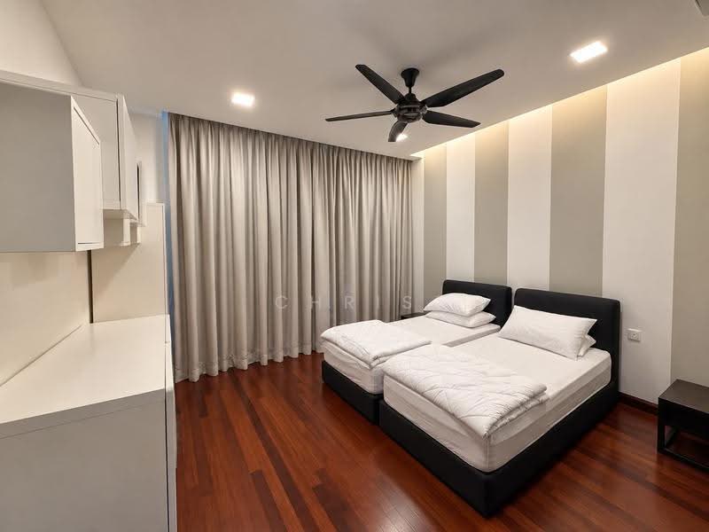 Rumah Berkembar untuk Dijual di Eco Sanctuary (Telok Panglima Garang) - Chris Lee - Bedroom - PropertyGuru.com.my