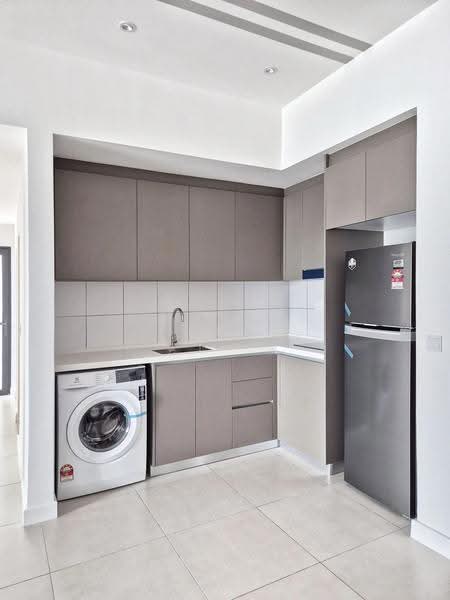 Service Residence for Rent at Maya Ara Residences - Kim Ling - Kitchen - PropertyGuru.com.my