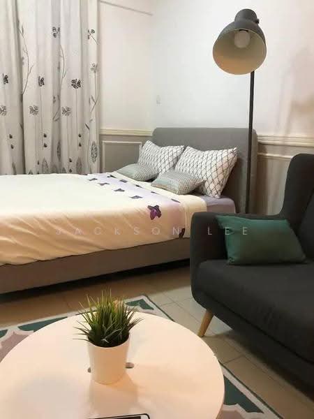 Kediaman Servis untuk Disewa di i-SOHO @ i-City - Jackson Lee - Bedroom - PropertyGuru.com.my