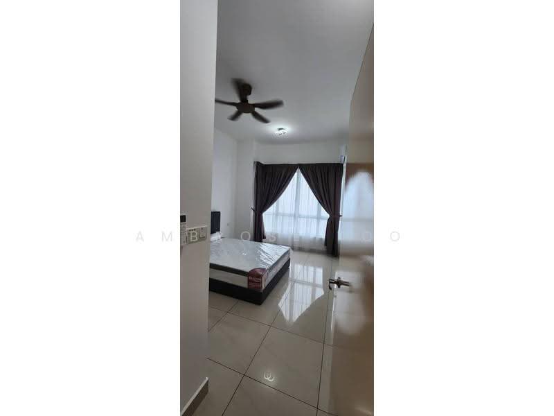 Kediaman Servis untuk Dijual di Pinnacle Tower - Ambrose Too - Bedroom - PropertyGuru.com.my