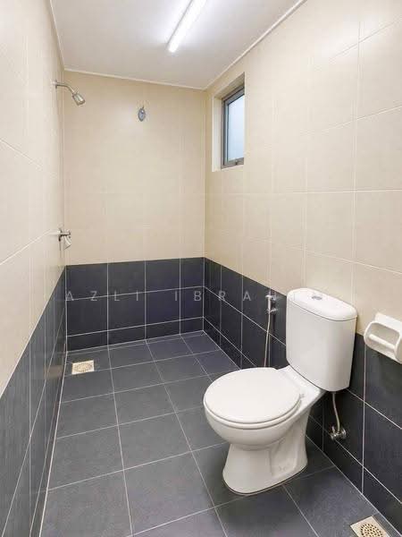 Townhouse for Sale in Bandar Damai Perdana (Cheras) - Azli Ibrahim - Bathroom - PropertyGuru.com.my