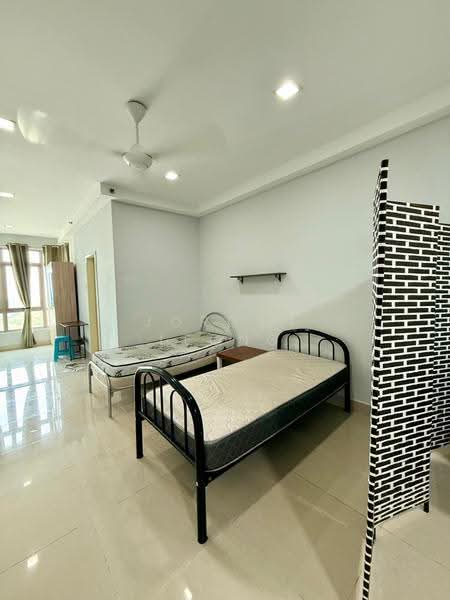 Condominium for Rent at Shaftsbury Residence - Jordan Leong - Bedroom - PropertyGuru.com.my