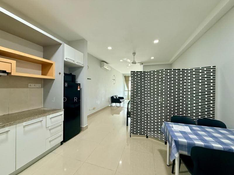 Condominium for Rent at Shaftsbury Residence - Jordan Leong - Kitchen - PropertyGuru.com.my