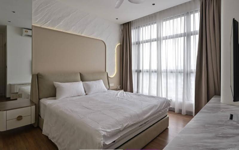 Kediaman Servis untuk Dijual di Quaver Residence - Max . - Bedroom - PropertyGuru.com.my