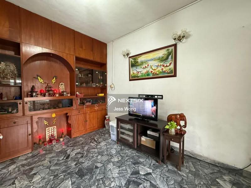 2-storey Terraced House for Sale in Butterworth (Penang) - Jess Wong - Living Room - PropertyGuru.com.my