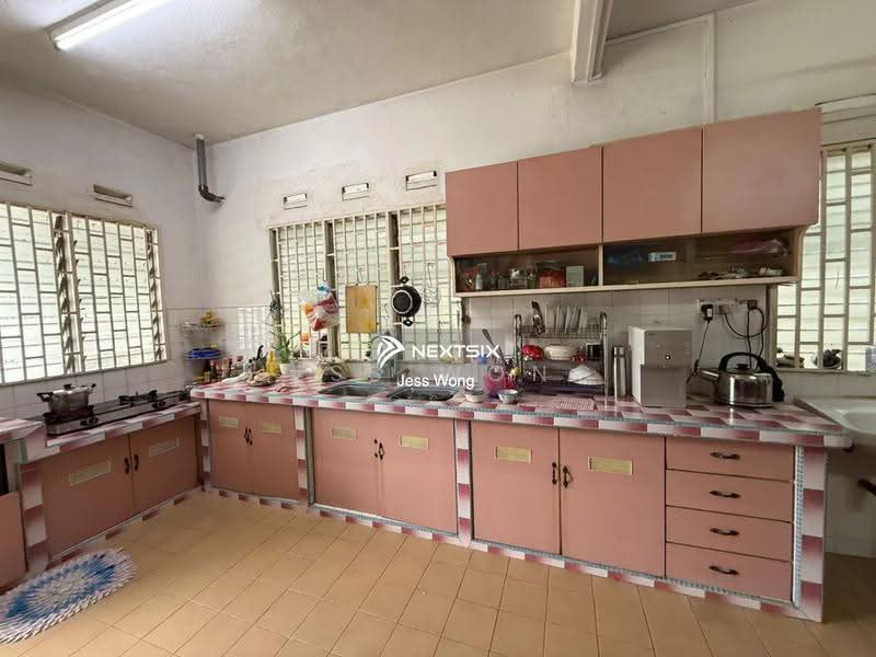 2-storey Terraced House for Sale in Butterworth (Penang) - Jess Wong - Kitchen - PropertyGuru.com.my