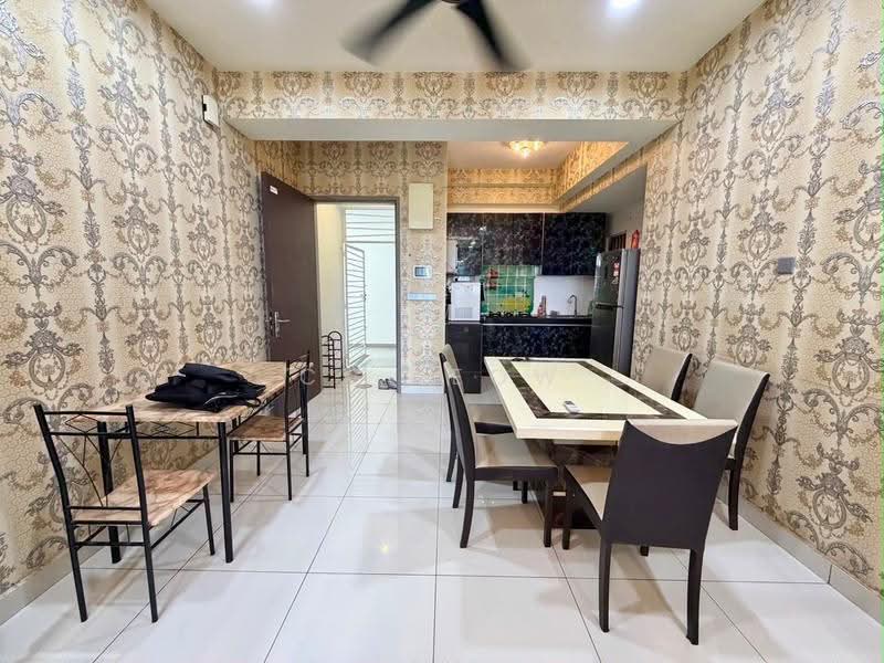 Kondominium untuk Disewa di D'Suites Akasia Horizon @ Horizon Hills - Ck Leow - Dining Room - PropertyGuru.com.my