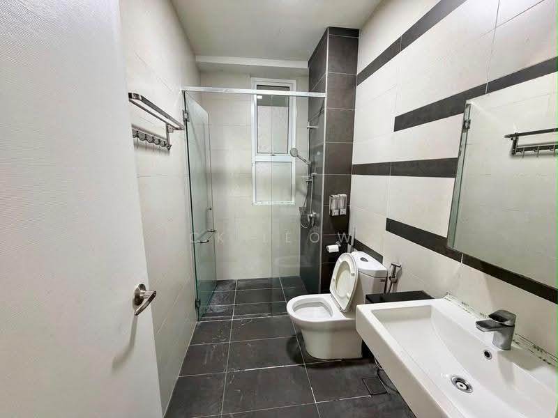 Kondominium untuk Disewa di D'Suites Akasia Horizon @ Horizon Hills - Ck Leow - Bathroom - PropertyGuru.com.my