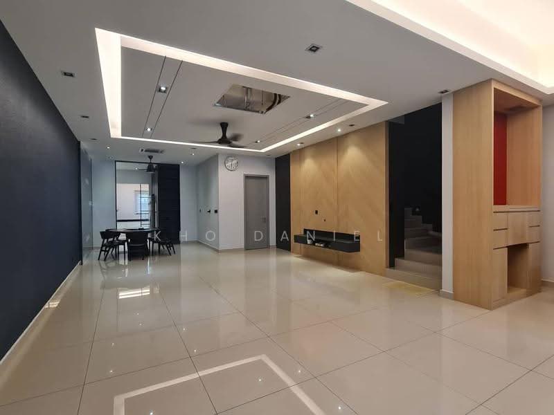 2-storey Terraced House for Sale in Telok Panglima Garang (Selangor) - Kho Daniel - Living Room - PropertyGuru.com.my