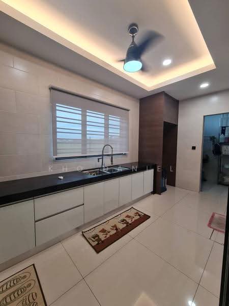 2-storey Terraced House for Sale in Telok Panglima Garang (Selangor) - Kho Daniel - Kitchen - PropertyGuru.com.my