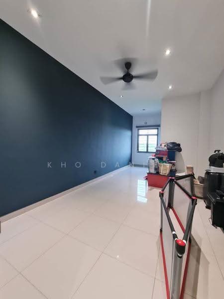 2-storey Terraced House for Sale in Telok Panglima Garang (Selangor) - Kho Daniel - Living Room - PropertyGuru.com.my