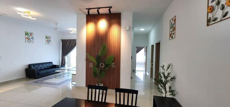 Kediaman Servis untuk Dijual di Pinnacle Tower - Ambrose Too - Living Room - PropertyGuru.com.my