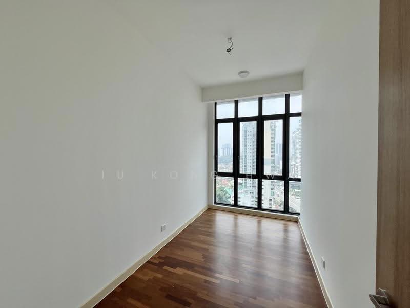 Kediaman Servis untuk Dijual di Avara - Iu Kong Hwa - View - PropertyGuru.com.my