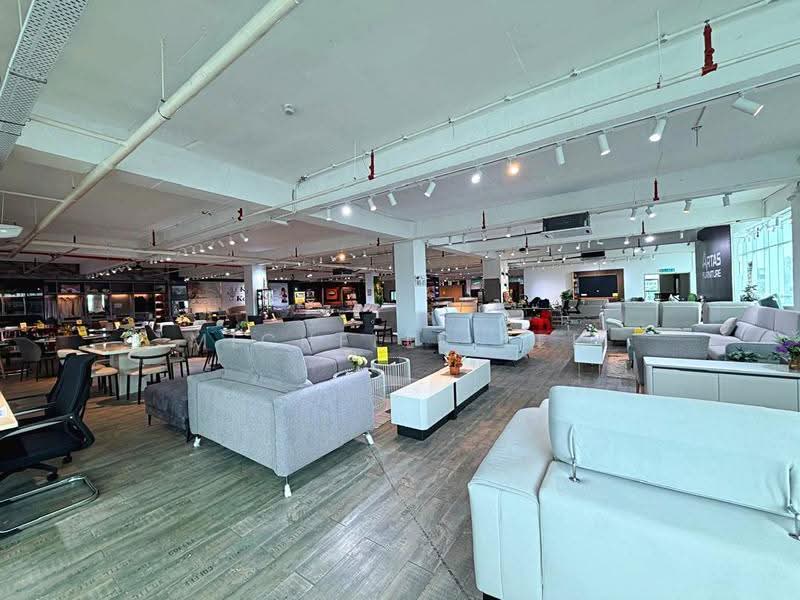 Retail Space for Rent in Taman Bayu Perdana (Klang) - Michelle Tee - Living Room - PropertyGuru.com.my