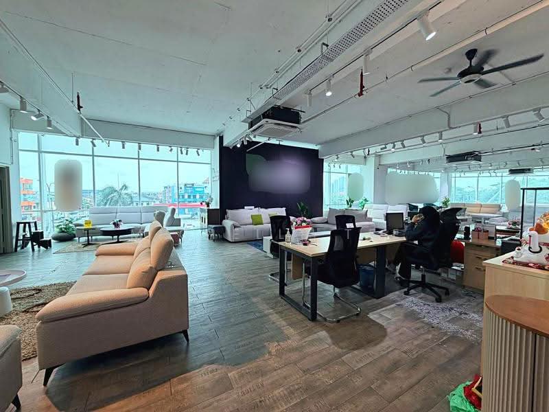 Retail Space for Rent in Taman Bayu Perdana (Klang) - Michelle Tee - Living Room - PropertyGuru.com.my