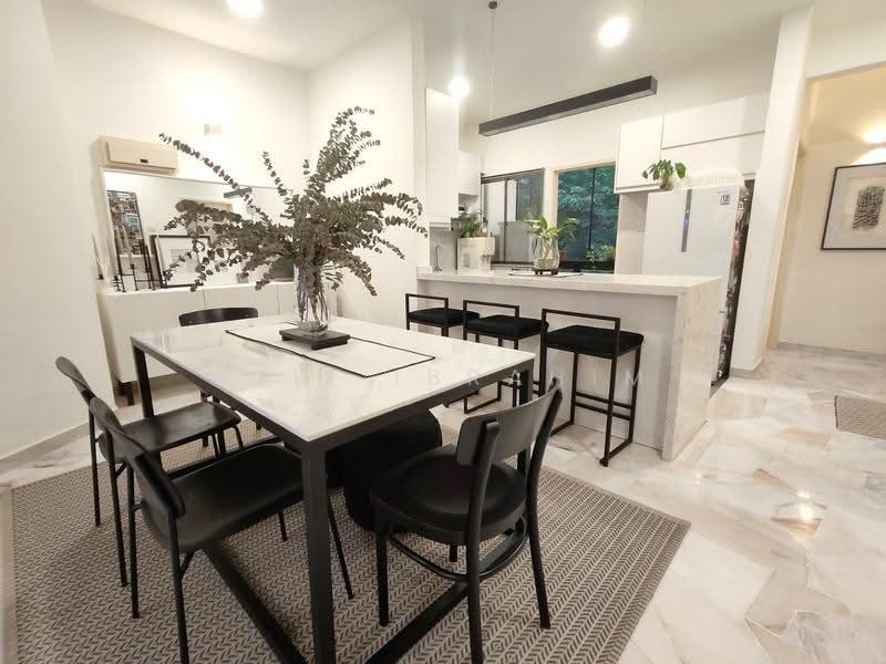 Pangsapuri untuk Dijual di Sri Kenangan - Azli Ibrahim - Dining Room - PropertyGuru.com.my