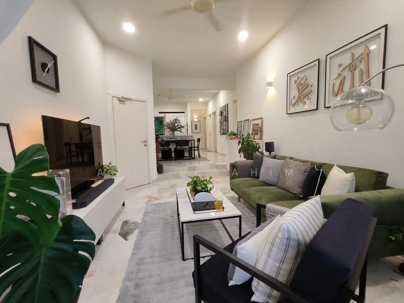 Pangsapuri untuk Dijual di Sri Kenangan - Azli Ibrahim - Living Room - PropertyGuru.com.my