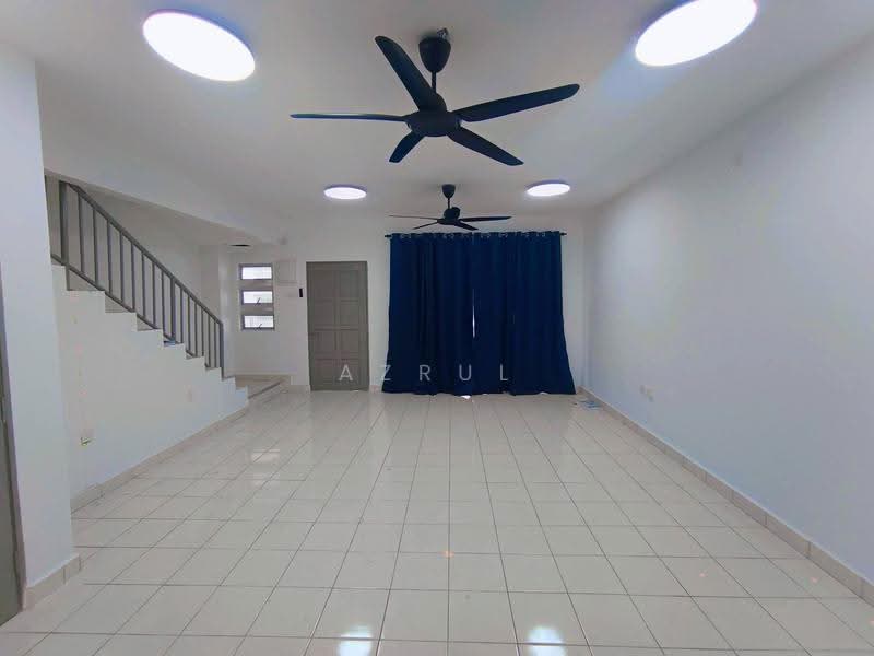 2-storey Terraced House for Sale in Taman Bandar Ekar (Rantau) - Azrul Othman - Living Room - PropertyGuru.com.my