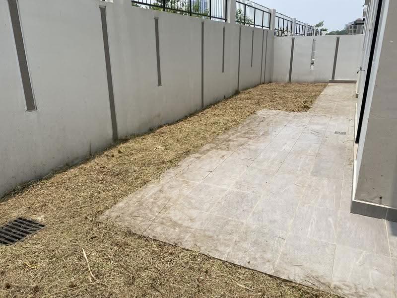 Rumah Berkembar untuk Dijual di Taman Sutera Utama (Skudai) - Suimei Lee - Exterior - PropertyGuru.com.my