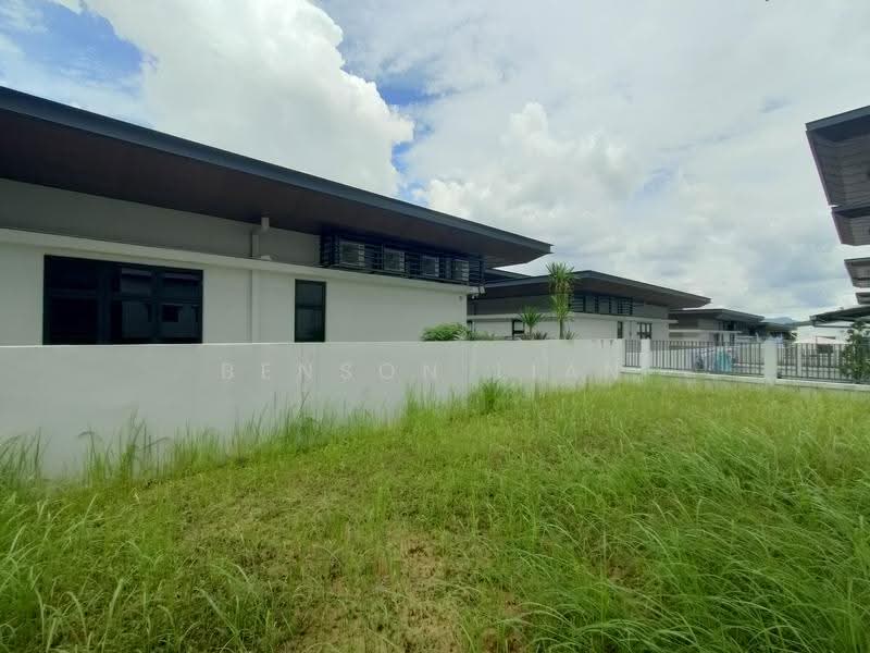 Semi-Detached House for Rent in Sungai Buloh (Selangor) - Benson Lian - Exterior - PropertyGuru.com.my