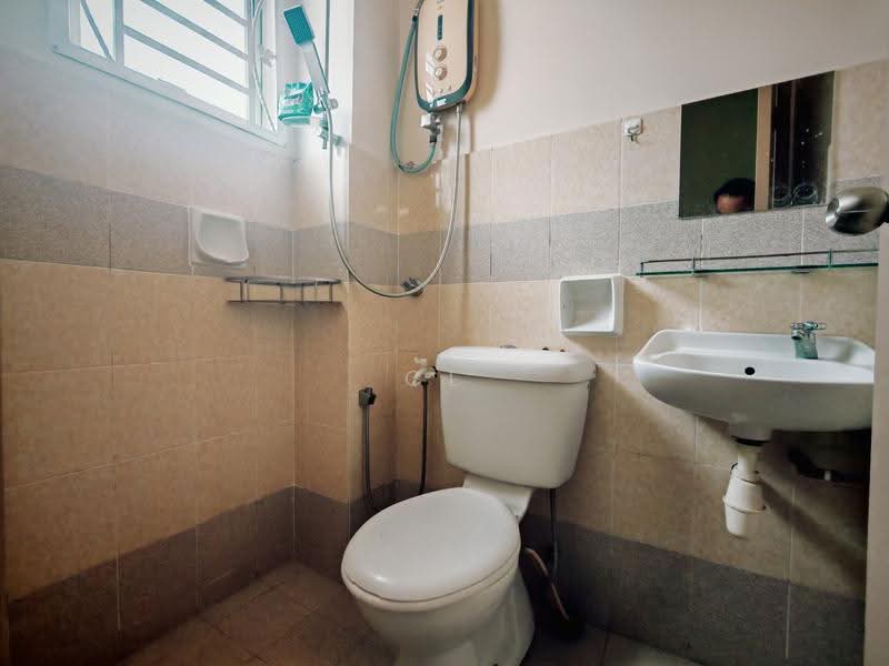 2-storey Terraced House for Rent in Bandar Parklands (Klang) - CL Chew - Bathroom - PropertyGuru.com.my