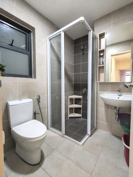 Kondominium untuk Disewa di Lakeville Residence - Frankie Sing - Bathroom - PropertyGuru.com.my