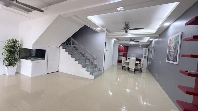 Terraced House for Sale in Shah Alam (Selangor) - Mohd Zakri Mohd Zamberi - Living Room - PropertyGuru.com.my