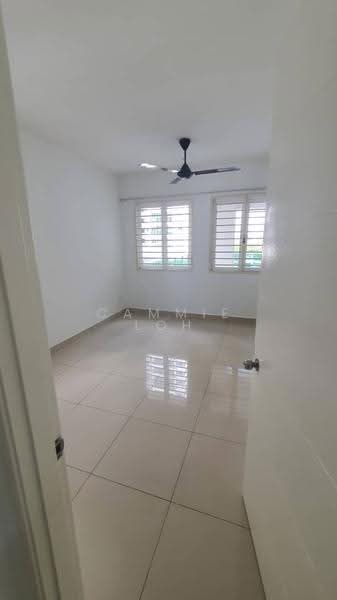 Kondominium untuk Dijual di The Regina - Cammie Loh - Interior - PropertyGuru.com.my