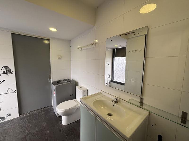 Service Residence for Rent at Halo Sunday @ Empire City - Michael Yeo - Bathroom - PropertyGuru.com.my