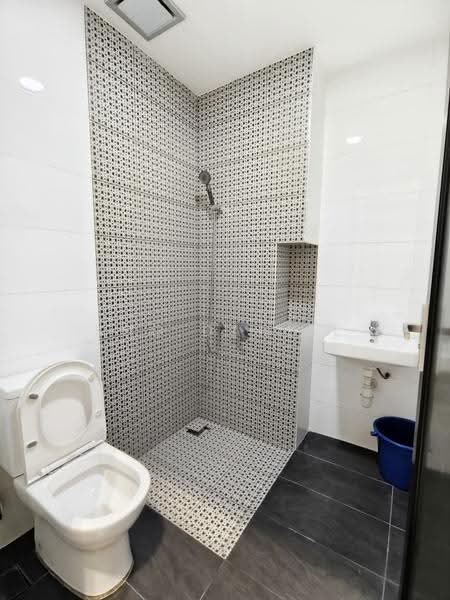 2-storey Terraced House for Sale in Setia Alam (Selangor) - Kho Daniel - Bathroom - PropertyGuru.com.my