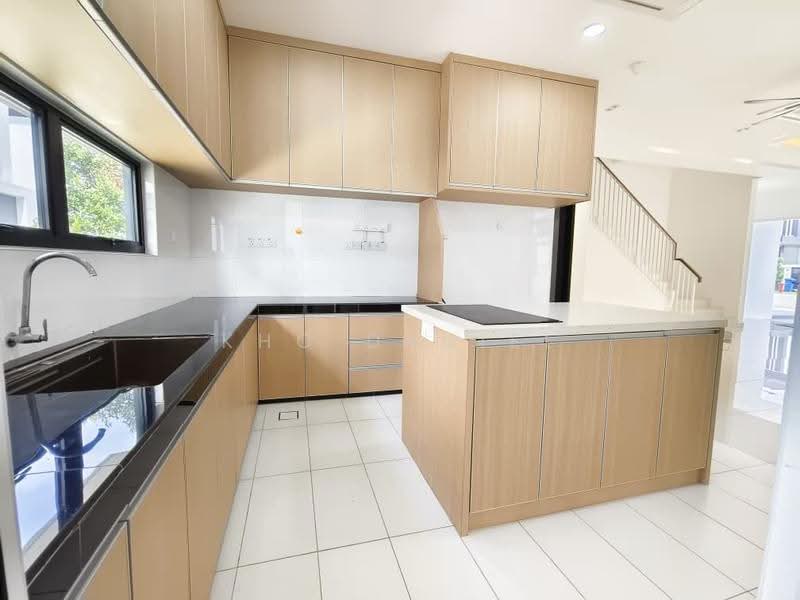 2-storey Terraced House for Sale in Setia Alam (Selangor) - Kho Daniel - Kitchen - PropertyGuru.com.my