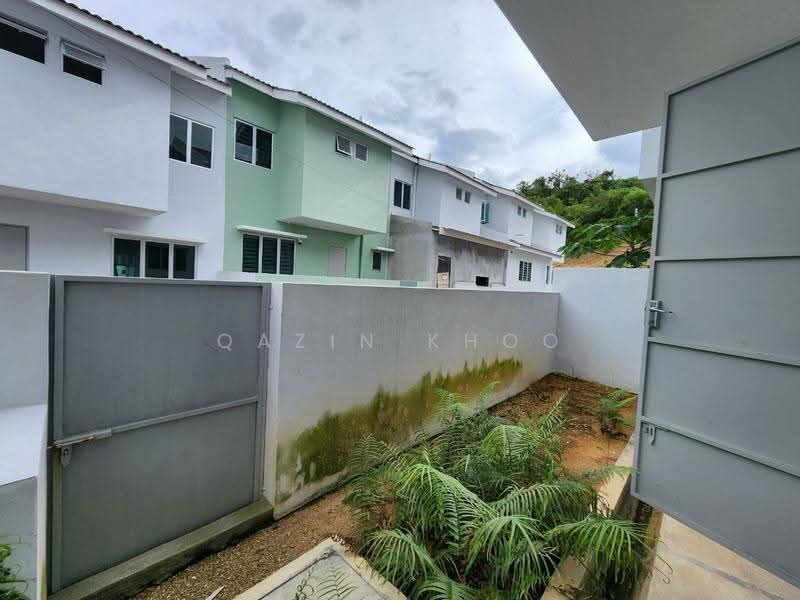 Rumah Teres 2-Tingkat untuk Dijual di Bandar Lahat Mines (Lahat) - Qazin Khoo - Exterior - PropertyGuru.com.my